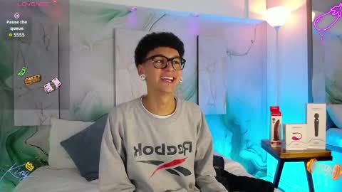 David online show from April 13, 12:43 pm