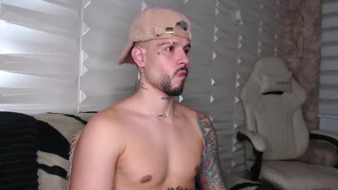 David col11 online show from November 19, 1:38 am