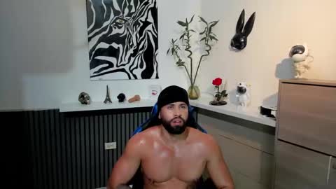 Snapshot of david_janson18 chatting on January 12, 12:38 am david_janson18 online show from January 12, 12:38 am