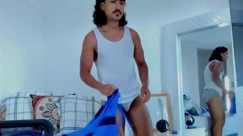 Hey im David that loves to explore and speak their fantasies. Very open talktative and nice. Feel free to chat with me online show from September 23, 1:14 pm