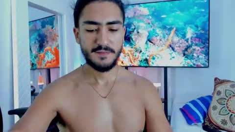 Hey im David that loves to explore and speak their fantasies. Very open talktative and nice. Feel free to chat with me online show from July 19, 9:46 am
