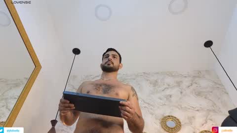 Snapshot of david_oliveira chatting on December 27, 2:22 pm JF oliveira online show from December 27, 2:22 pm