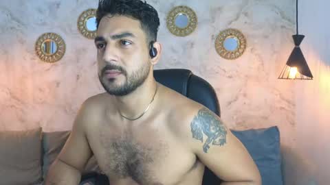 Snapshot of david_oliveira chatting on January 12, 1:48 pm JF oliveira online show from January 12, 1:48 pm