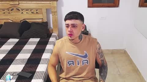 luis online show from November 14, 9:41 am