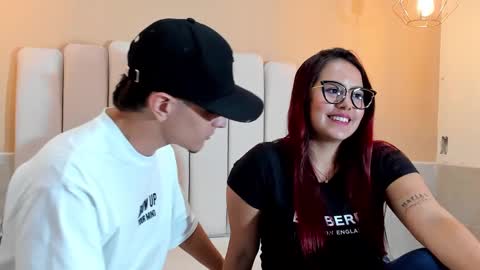 david_victoriaa online show from January 3, 1:58 pm