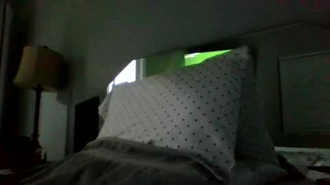 Snapshot of davidangel987 chatting on February 10, 3:13 am davidangel987 online show from February 10, 3:13 am