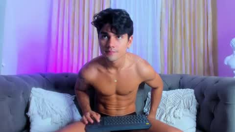 davidaponte online show from December 30, 8:54 am