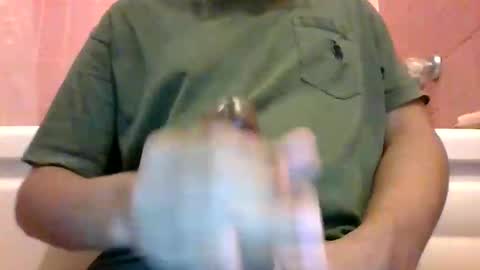 Snapshot of davidbigdick24 chatting on October 28, 10:45 pm David online show from October 28, 10:45 pm