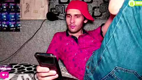 Snapshot of davidcarrollx chatting on October 24, 8:16 pm DavidCarroll online show from October 24, 8:16 pm