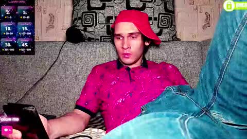 Snapshot of davidcarrollx chatting on December 1, 5:51 pm DavidCarroll online show from December 1, 5:51 pm