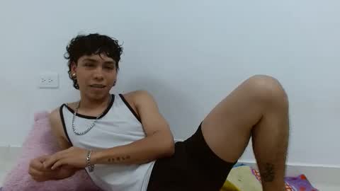 hot-david online show from November 30, 11:42 pm