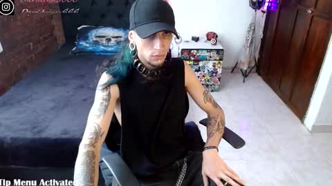   online show from November 24, 6:40 pm