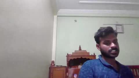 Snapshot of davidvishu975 chatting on May 31, 6:09 pm Dude97 online show from May 31, 6:09 pm