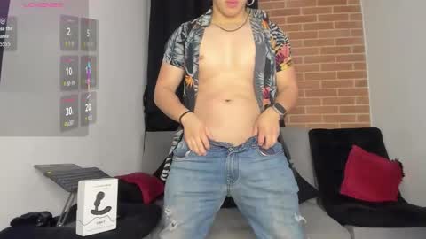 davidx_x21 online show from November 3, 6:58 am