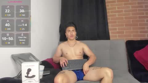 davidx_x21 online show from December 5, 9:40 am