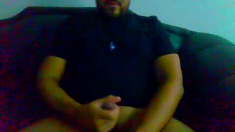 Snapshot of daviko07 chatting on February 1, 8:13 am daviko07 online show from February 1, 8:13 am