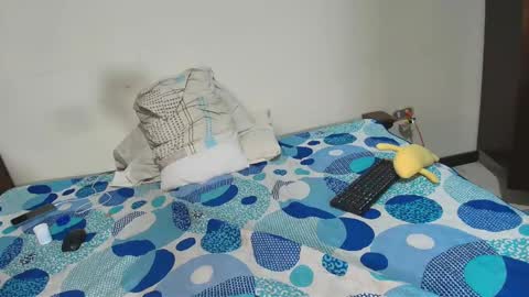 Snapshot of davinson_01 chatting on November 2, 9:39 pm Davinson online show from November 2, 9:39 pm