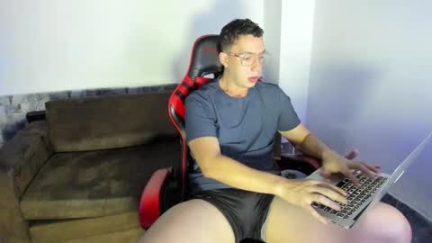 Davinson online show from April 9, 7:47 am