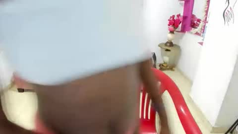 Snapshot of dayana_sex10 chatting on April 8, 8:31 pm dayana_sex10 online show from April 8, 8:31 pm