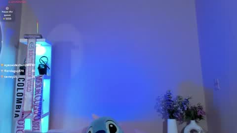 Snapshot of dayanahill2 chatting on July 20, 10:56 pm Dayana Hill online show from July 20, 10:56 pm