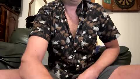 Snapshot of dayblue chatting on October 20, 8:37 am dayblue online show from October 20, 8:37 am