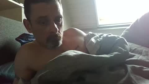 Snapshot of daypuker chatting on March 1, 1:35 pm daypuker online show from March 1, 1:35 pm