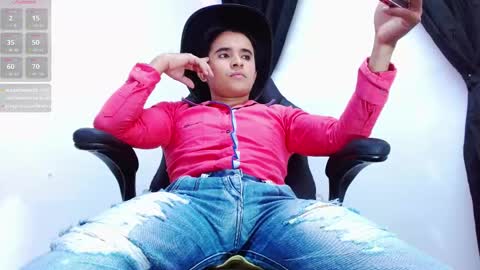 dayro_dduran online show from November 8, 6:29 pm