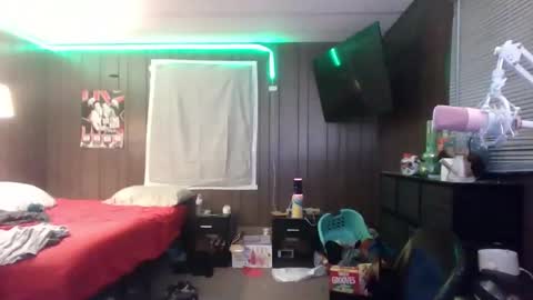 DazedConfession online show from December 22, 5:48 am