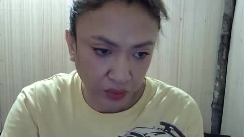 stephaniechim online show from March 23, 6:23 pm