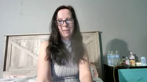Snapshot of dazzlingpeachgoddess chatting on March 10, 3:52 pm Dazzling Peach Goddess online show from March 10, 3:52 pm