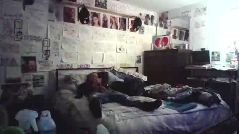 dbeamon92 online show from February 15, 12:29 am