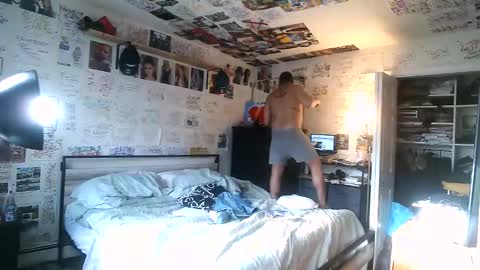 dbeamon92 online show from March 11, 12:55 pm