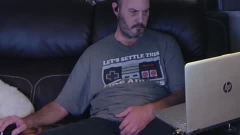 Snapshot of ddboobman chatting on November 9, 8:18 pm want girl to play with me online show from November 9, 8:18 pm