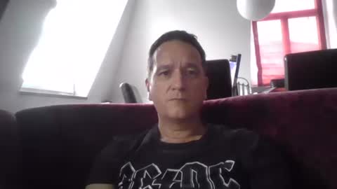 Snapshot of dddermattt chatting on January 10, 9:55 am Play with me while I watch you german handsome squirtlover love small girls small tits big clit cut c2c shaved online show from January 10, 9:55 am