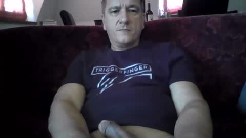Snapshot of dddermattt chatting on June 24, 5:50 am Play with me while I watch you german handsome squirtlover love small girls small tits big clit cut c2c shaved online show from June 24, 5:50 am