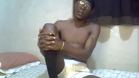 Snapshot of ddumba256 chatting on March 21, 6:44 pm ddumba256 online show from March 21, 6:44 pm