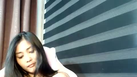 Angel online show from November 4, 1:10 pm