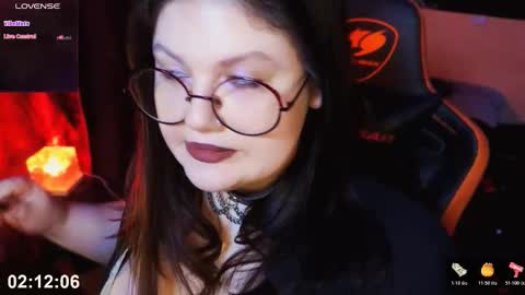 Snapshot of de_v1l chatting on February 5, 1:38 pm Luna online show from February 5, 1:38 pm