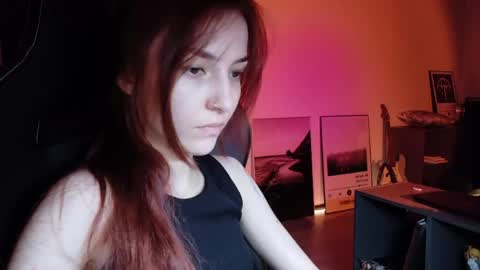 freak online show from June 5, 12:50 am