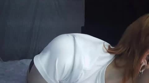 Snapshot of deadbeattwink chatting on September 22, 6:48 am V online show from September 22, 6:48 am