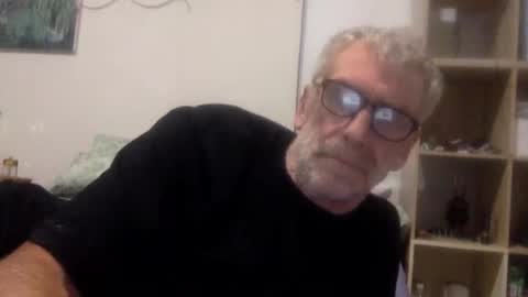 deanofflove221000 online show from November 24, 4:29 pm