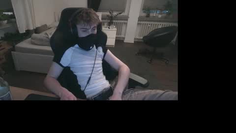 Dean online show from October 28, 5:59 pm