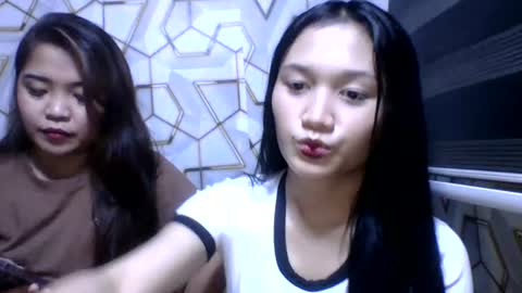 Snapshot of dearbaddie chatting on July 1, 3:45 pm dearbaddie online show from July 1, 3:45 pm