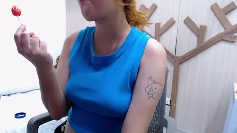 Snapshot of dearselene chatting on May 10, 7:08 pm Selene online show from May 10, 7:08 pm
