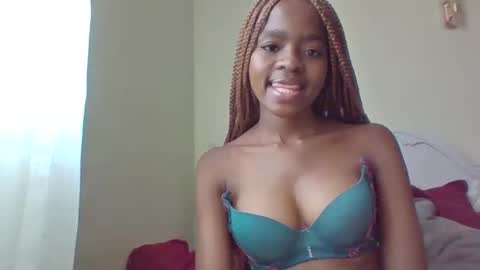Snapshot of dearygirl chatting on February 17, 11:34 am lilian online show from February 17, 11:34 am