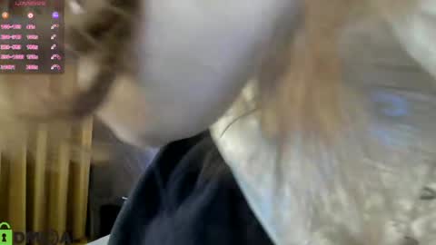 Snapshot of deb_moore chatting on March 1, 1:07 am deb_moore online show from March 1, 1:07 am