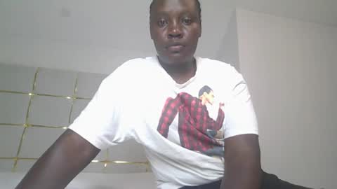 Snapshot of debby434700 chatting on February 13, 8:27 pm debbie online show from February 13, 8:27 pm