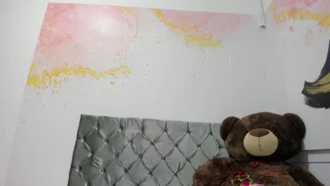 debora ortiz online show from October 6, 1:19 pm