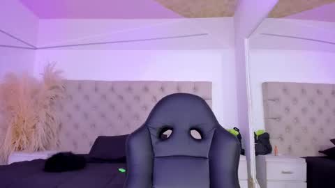 DeboraCooper online show from February 27, 10:54 pm