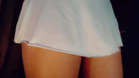 deboragill online show from June 13, 12:52 am